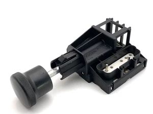 Interruptor luz antiniebla 8353504 bmw serie 3 e36 compact z3 - Imagen 1 de 4