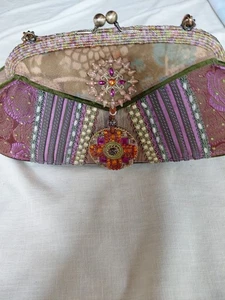Bolso de hombro Mary Frances vintage con cuentas y broche - Imagen 1 de 11
