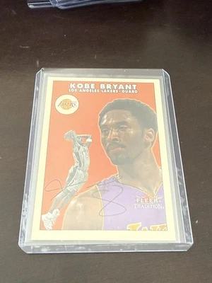 Kobe Bryant 2000 00-01 Fleer Tradition brillante #125 Foto 1 de 2