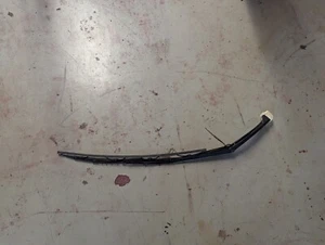 2008-2023 DODGE CHALLENGER FRONT RIGHT SIDE WINDSHIELD WIPER ARM W/ BLADE OEM - Picture 1 of 1