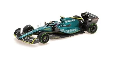 417221805 MINICHAMPS 1:43 Aston Martin Aramco Cognizant AMR22 S.Vettel 2022 - Image 1 of 3