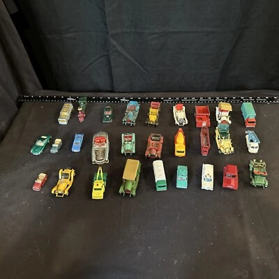 Mixed Toy Car Lot of 28 B122 - Image 1 of 2