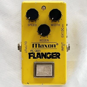 Maxon FL-301 Flanger 1980s Vintage Guitar Pedal Made in Japan MN3101 MN3007 18V - Picture 1 of 24