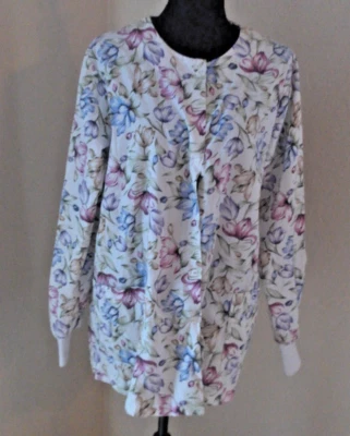 WOMENS SCRUBS ONLY SNAP FRONT LONG SLEEVE FLORAL SCRUB TOP SIZE LARGE - Image 1 of 4
