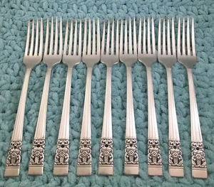 Oneida Coronation 9-Dinner Forks 7 1/2" Community Silverplate Flatware - Picture 1 of 9