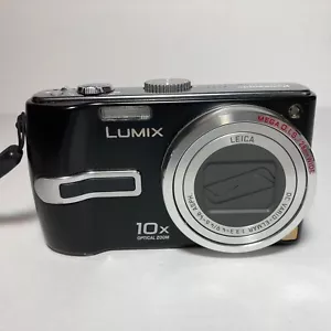 Panasonic Lumix DMC-TZ3, 7,2 megapíxeles, zoom óptico 10x negro - conjunto de paquete - Imagen 1 de 20