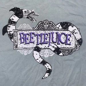 Beetlejuice T-Shirt XL Green Sandworm Skull Horror Movie Tim Burton - Picture 1 of 8