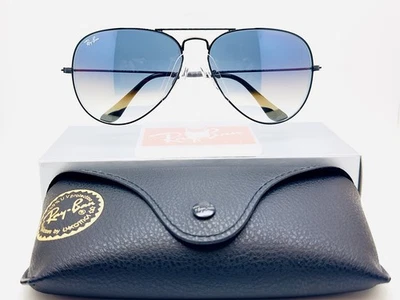 Gafas de sol clásicas Ray-Ban RB3026 Aviator 62 mm - marco negro lentes azules degradadas Foto 1 de 4