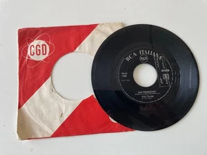 DISCO 45 GIRI RITA PAVONE L'AMORE MIO - SAN FRANCESCO LEGGI DESCRIZ. - Picture 1 of 2
