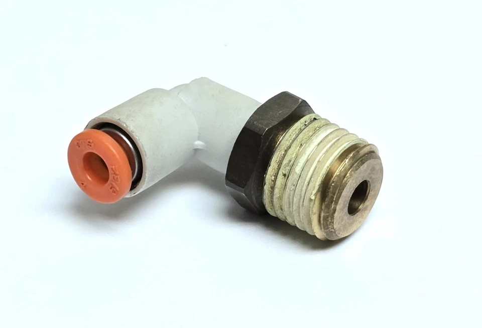 SMC KQ2L03-35AS, Swivel 90° Male Elbow, 5/32 Tube OD X 1/4" NPT, USA  - Image 1 of 1