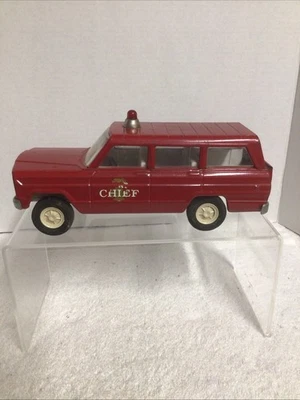 Vintage Original Pressed Steel Tonka Fire Chief Red Jeep Wagoneer 1960s - Image 1 of 4