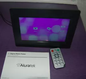 Aluratek 7" Digital Photo Frame Black w/usb drive - Picture 1 of 7
