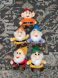 Vintage Disney 7 Dwarfs Plushes (Window hangers) - Picture 1 of 9