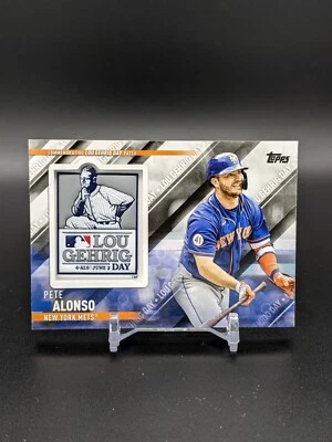 Pete Alonso Mets 2022 Topps Update Lou Gehrig Day Manufacturered Relic Patch - Image 1 of 2