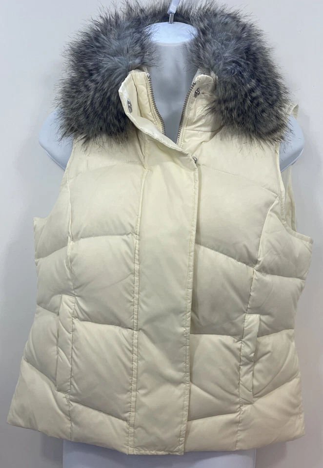 Chaleco relleno de plumón marfil The Limited con cuello desmontable de piel sintética usado Foto 1 de 4