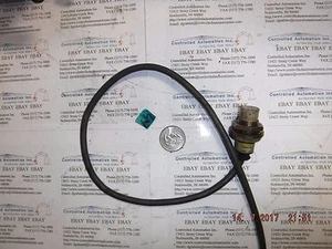 Sensor/interruptor de proximidad OMRON E2E-X10MY1 - Imagen 1 de 2