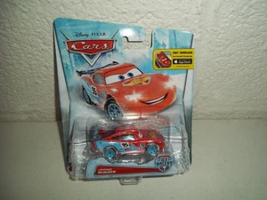 DISNEY PIXAR CARS 2014 ICE RACERS 1:55 LIGHTNING MCQUEEN MOC - Picture 1 of 2
