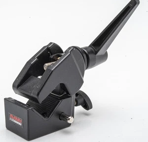 Multiblitz Studio Essentials Tripod Adapter for Sinar P2 F2 P For Bankhalter - Picture 1 of 4
