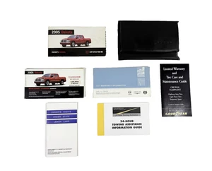 2005 Dodge Dakota Truck Owners Manual Guide Book Booklets w/ Case OEM - Picture 1 of 8