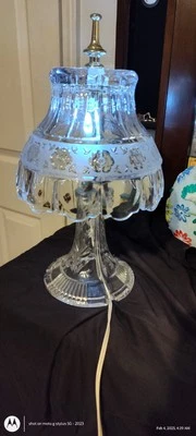 Lámpara de mesa de cristal Foto 1 de 3