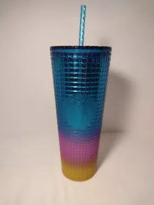 Vaso Starbucks Rainbow Pride Venti 24 oz plástico Tim Singleton 2023 usado en excelente estado - Imagen 1 de 6