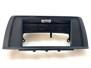 BMW F20 F21 Surround Navigation Bildschirm Monitor Display Blende Abdeckung RHD - Bild 1 von 4