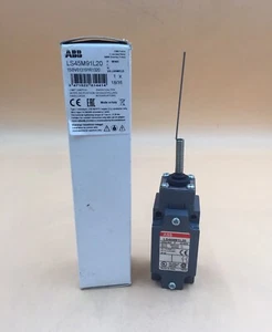 HOUSTON STOCK NEW ABB LS45M91L20 LIMIT SWITCH 6 AMP 24 V FREE 2 DAY AIR SHIPPING - Picture 1 of 11