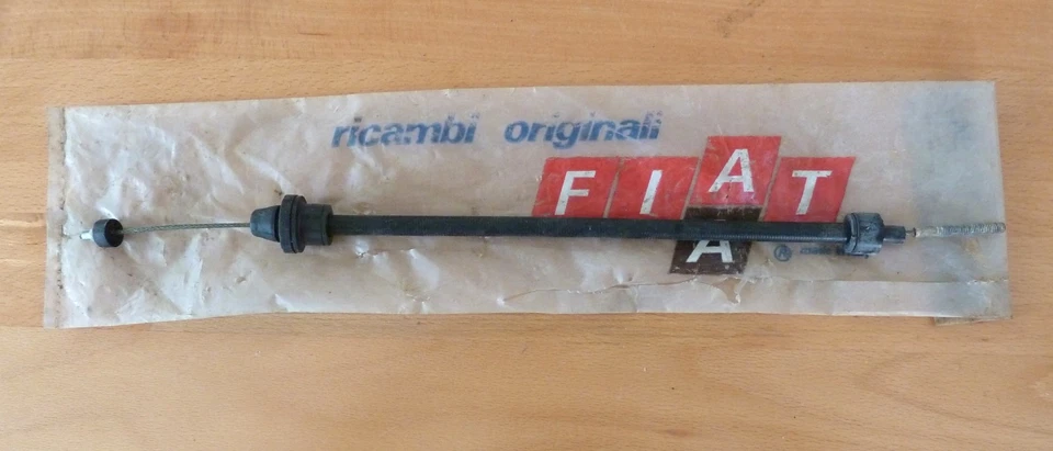 CABLE ACELERADOR FIAT 131 1975 A 1980 4413866 GENUINO NUEVO STOCK ANTIGUO Foto 1 de 1