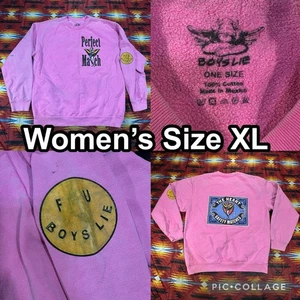 Boys Lie Perfect Match Pink Crewneck Sweater Fit’s Women’s Size XL - Picture 1 of 13