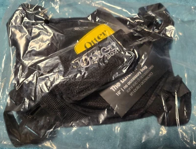 OtterBox The Latch II Handheld Tablet Carrying Case 77-30410 for 10" Tablet - Image 1 of 4