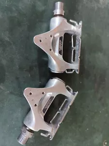 Vintage SHIMANO 600 PD-6207 Aero Pedals - Picture 1 of 4