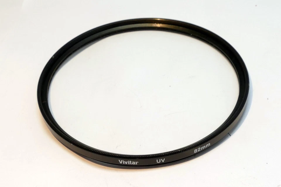 Vivitar UV 82mm  Filter  - excellent condition - Image 1 of 4