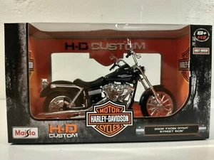 Maisto 2006 FXDBI Dyna Street Bob Harley Davidson 1:12 Model  - Picture 1 of 9