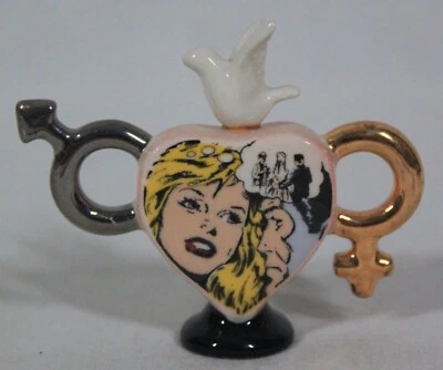EXTREMELY RARE VINTAGE TINY CARDEW MINI /MINIATURE POP ART TEAPOT 2.25" TALL NEW - Image 1 of 4
