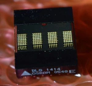 Osram DLG1414 0.145" 4-Char 5x7 Green Dot Matrix Alphanumeric Display - Picture 1 of 3