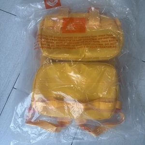 Baboon to the Moon Mini Go-bag Citrus  SU231 NEW FREESIPPING - Picture 1 of 6