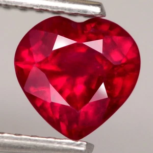 1.05Ct. Natural Gemstone Ruby Top Red Heart Madagascar Beautiful Sparkles Color - Picture 1 of 7
