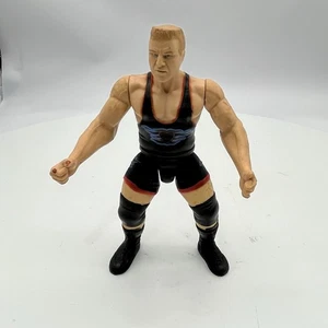 WWE WWF Wrestling Superstars 1998 Owen , Paint Issue Read Desc - Picture 1 of 5