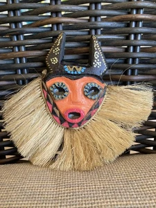 Afrikanischer Stamm Simbabwe Antilopenhaar handgeschnitzt Wandbehang 7" Herdenmaske - Bild 1 von 6