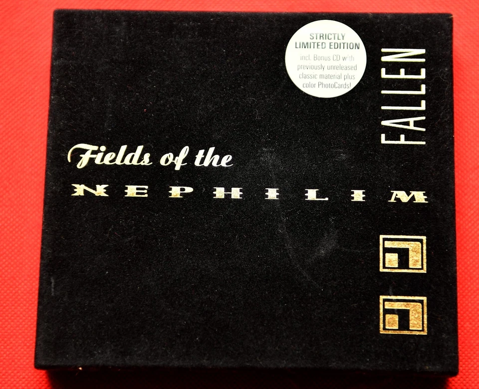 Fields Of The Nephilim – Fallen - BOX SET - LIMITED EDITION - 2x CD - Goth Rock - Bild 1 von 4