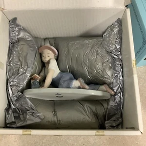 Figurina porcellana Lladro #7619 "Tutti a bordo" 1992 membri - Foto 1 di 3
