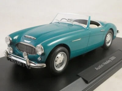 Norev Austin Healey 3000 green 1959 1/18 182600 - Immagine 1 di 3