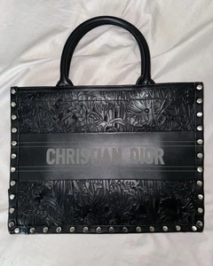 Dior Totebag - Picture 1 of 5