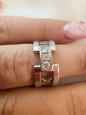 💍 Tiffany & Co. Atlas® 18k White Gold Ring with Three Diamonds - Image 1 of 4