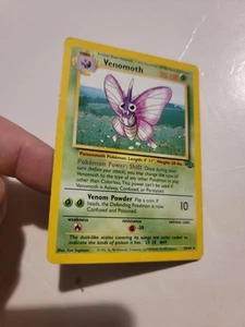 Venomoth 29/64 Jungle Unlimited Non-Holo Pokemon 1999 1st Edition Vintage - Picture 1 of 2