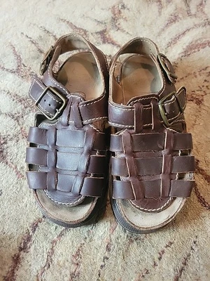 Sandalias Dr. Martens Mujer Cuero Marrón Pescador Doble Hebilla Talla 6  Foto 1 de 4