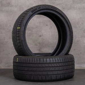 2x 245/35 R19 93Y Pirelli P Zero AO DOT 3723 5,5 mm Sommerreifen - Bild 1 von 1