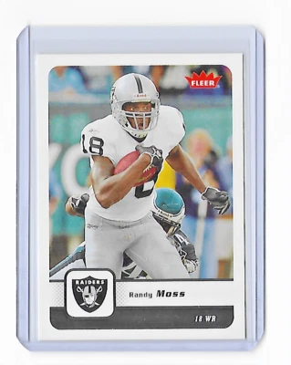 2006 FLEER RANDY MOSS BASE CARD - CARD #70 - OAKLAND RAIDERS - FREE SHIP - Image 1 of 2