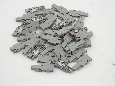 *Lot of 38* Phoenix Contact PP-H 2.5 Plug Block 500V 24A Terminal - NEW Surplus! - Image 1 of 4