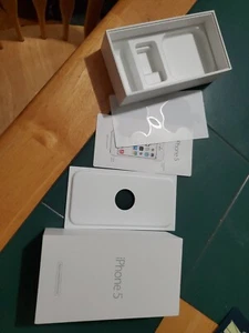 iPhone 5, Box ..Box Only - Photo 1 sur 4